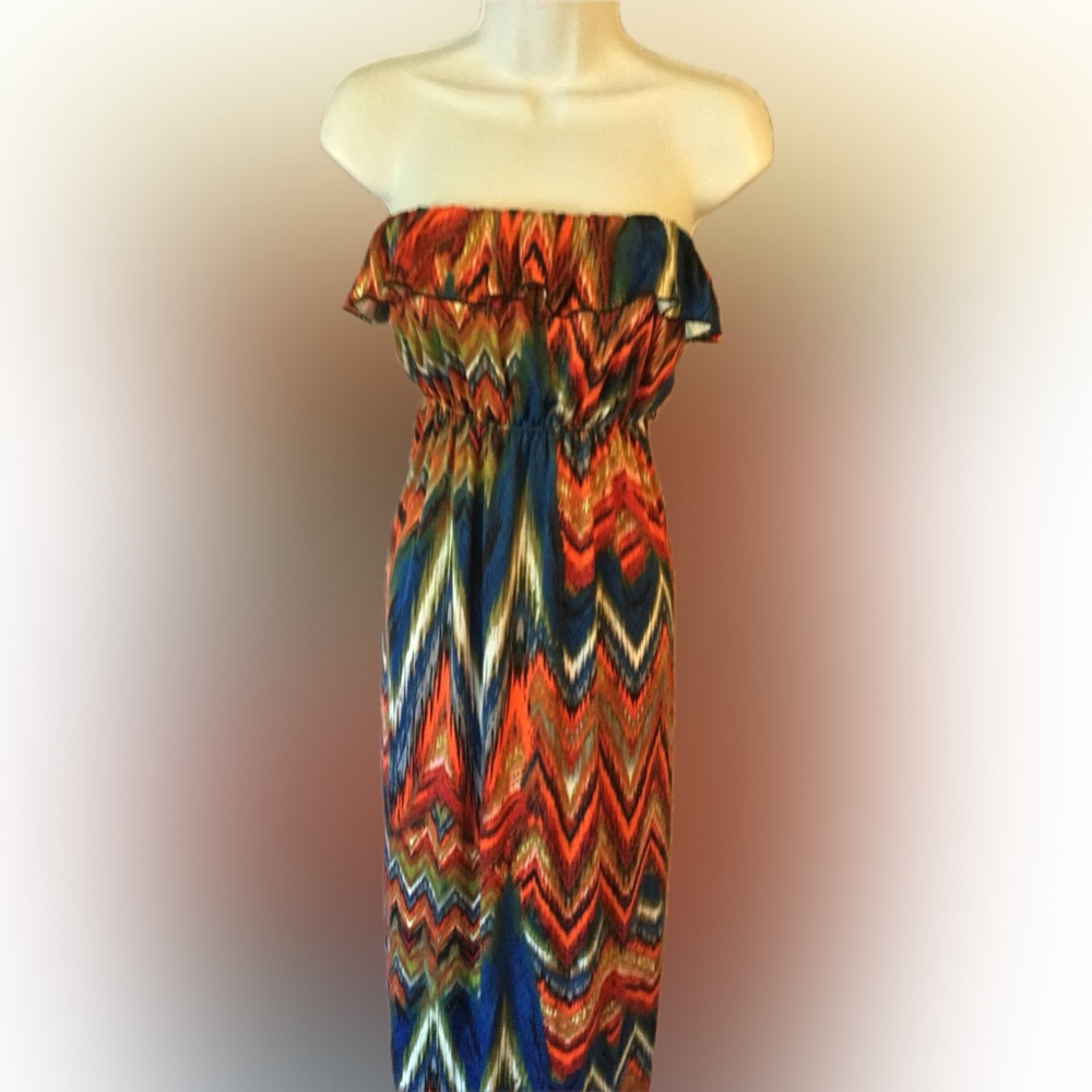 Chevron Print Strapless Maxi Dress